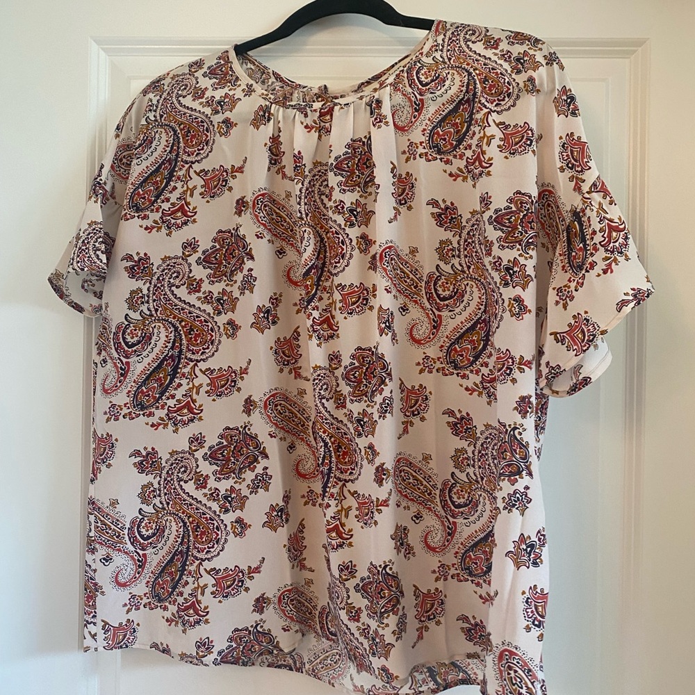 Tucker silk printed paisley top.